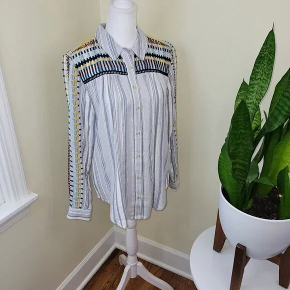 Anthropologie The Cate Classic Button Up Embroidered Stripe Shirt Women's SZ XS - Picture 8 of 13